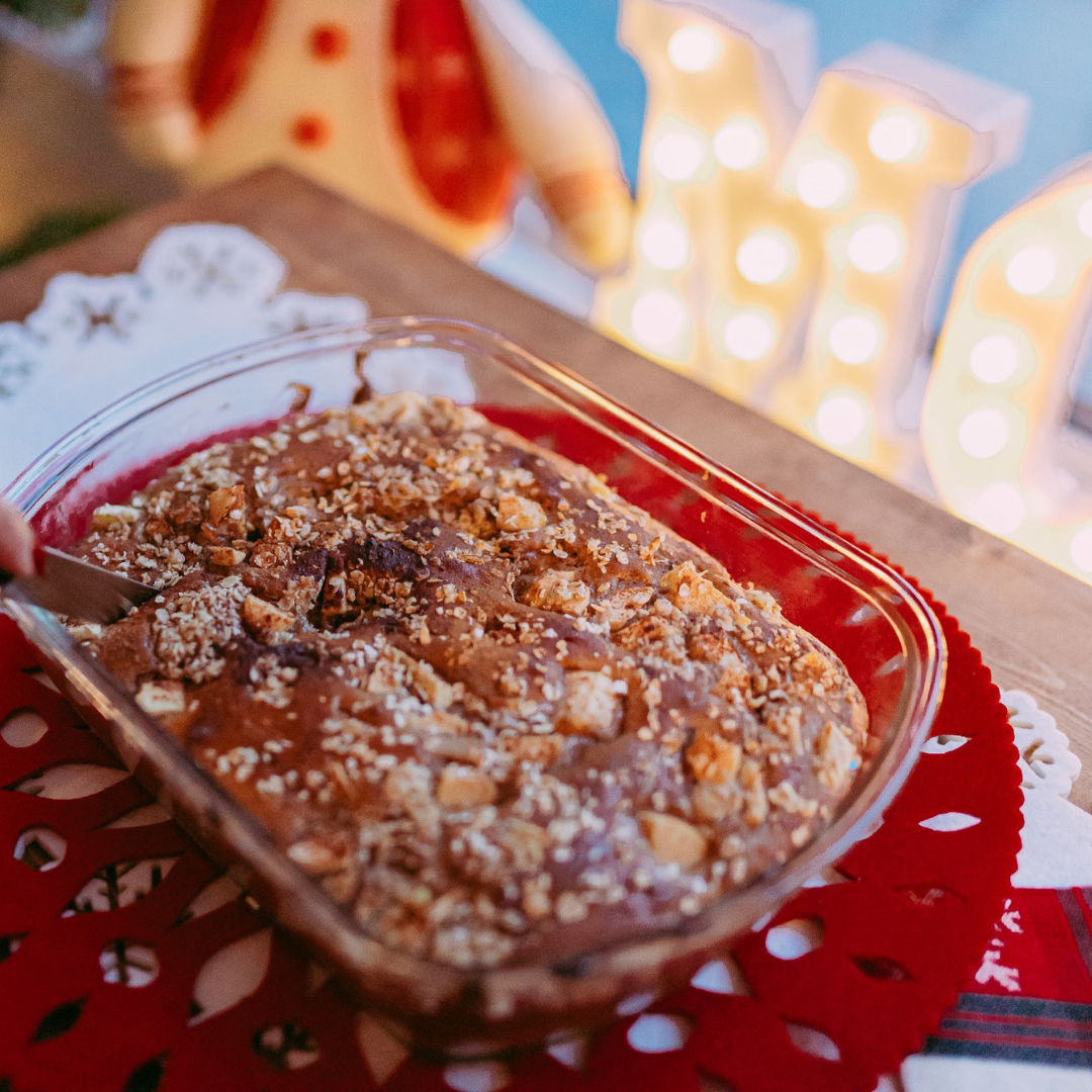 Apple Crumble Protein Cake